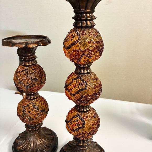 Beautiful pair of candle holders - Picture 1 of 3